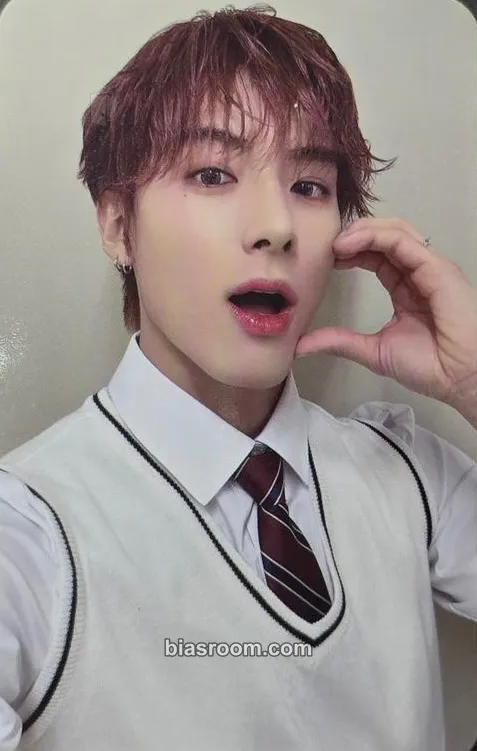 Eric Japan 5th Fanclub Photocard - THE BOYZ - THE BOYZ K-pop photocard