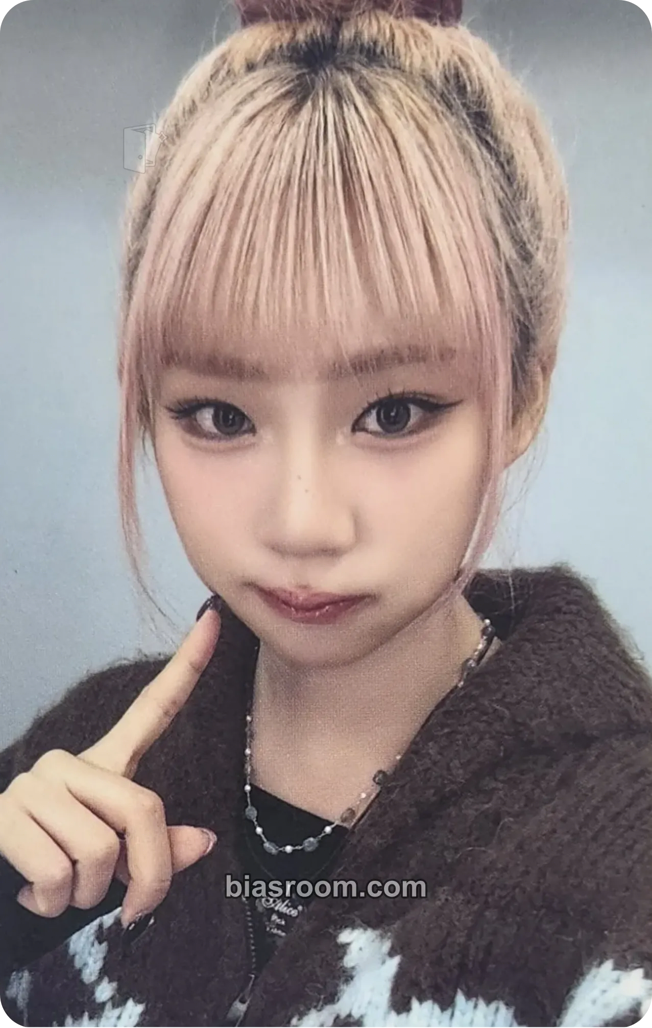 Dosie HEADWAY Photocard - PURPLE KISS - PURPLE KISS K-pop photocard