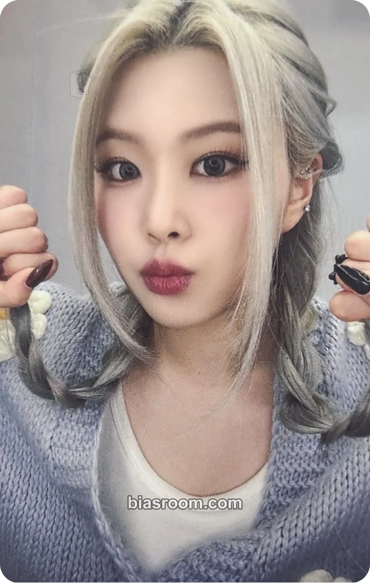 Swan HEADWAY Photocard - PURPLE KISS - PURPLE KISS K-pop photocard