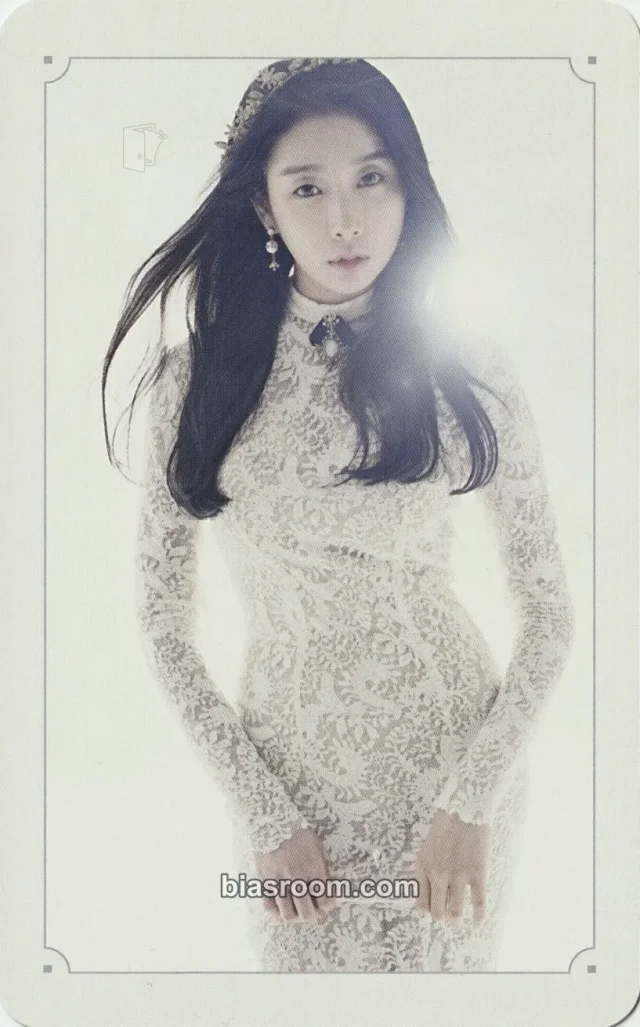 Stellar - Gayoung - Stellar Into the World Album album photocard