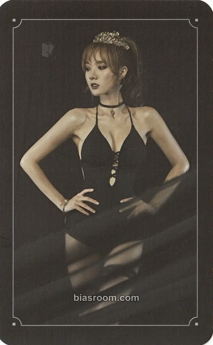 Minhee Stellar Into the World Photocard - Stellar - Stellar K-pop photocard