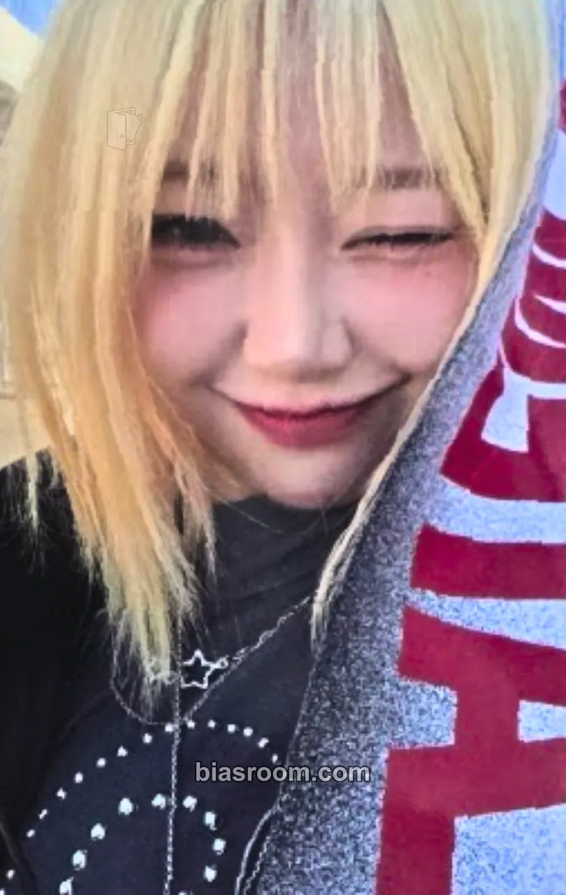 Jeewon It Was Love Photocard - Latency - Latency K-pop photocard