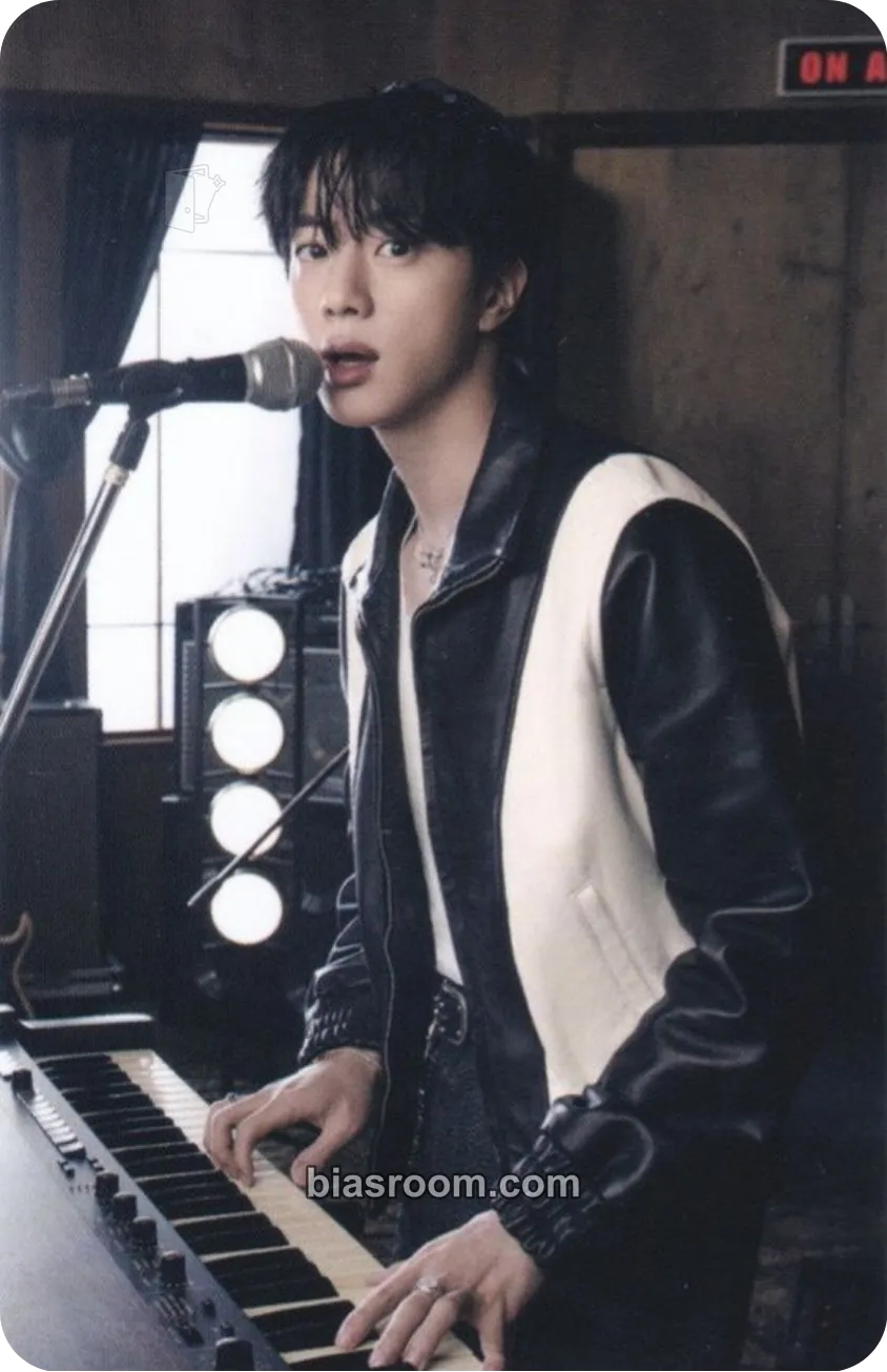 Jin ARIRANG Photocard - BTS - BTS K-pop photocard