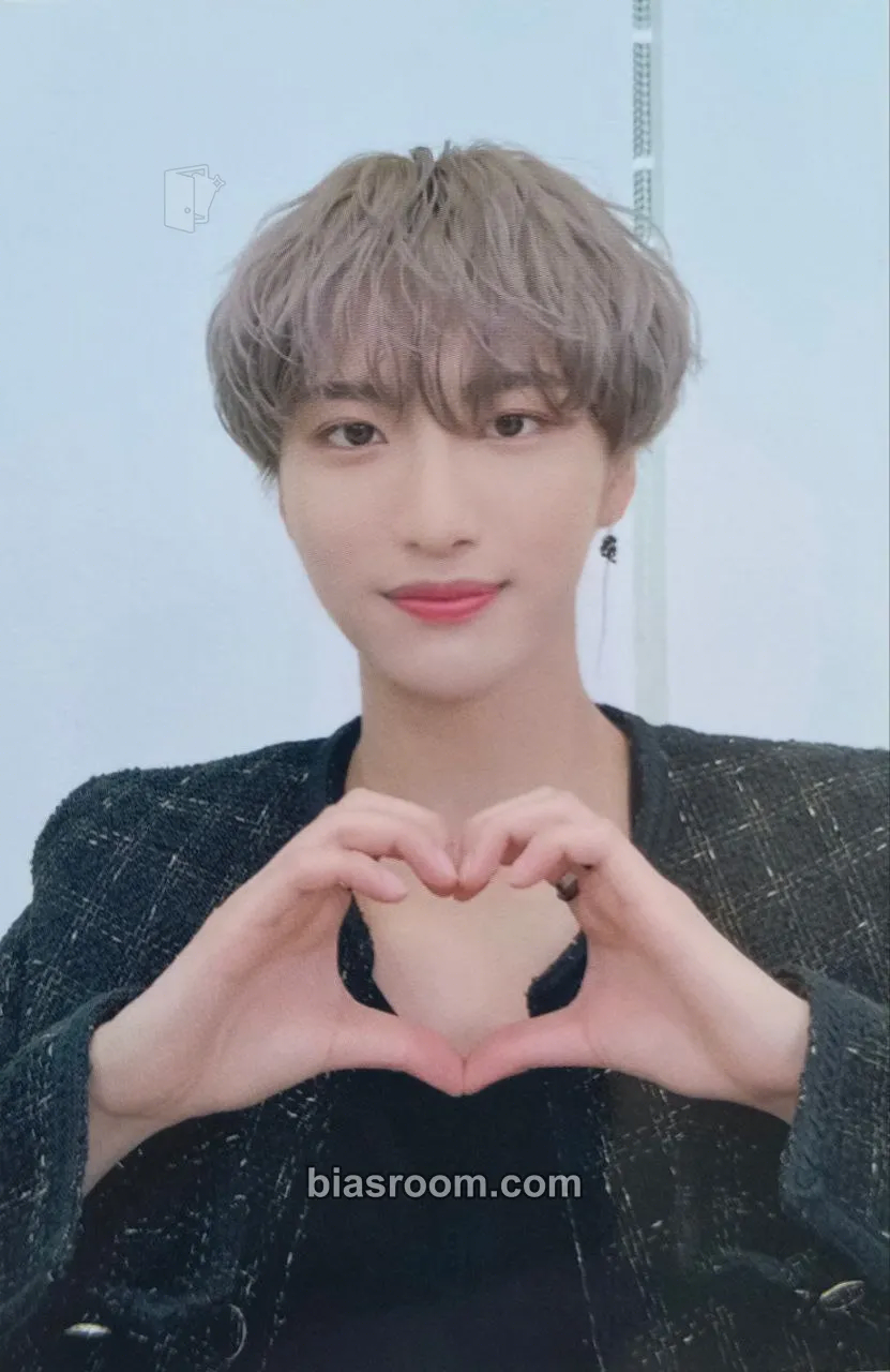 Seonghwa ZERO : FEVER Part.2 Photocard - ATEEZ - ATEEZ K-pop photocard
