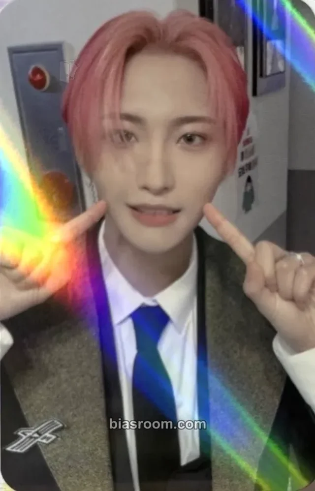 ATEEZ - Seonghwa - ZERO : FEVER EPILOGUE Album holographic (hologram) pob (pre-order benefit) kpop store round 1