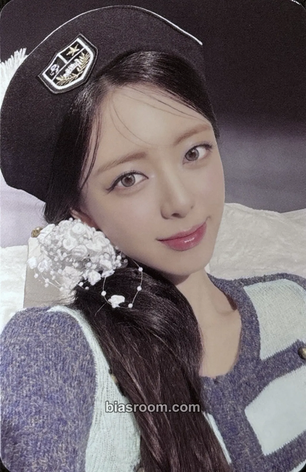Yuna Ice Cream Photocard - ITZY - ITZY K-pop photocard