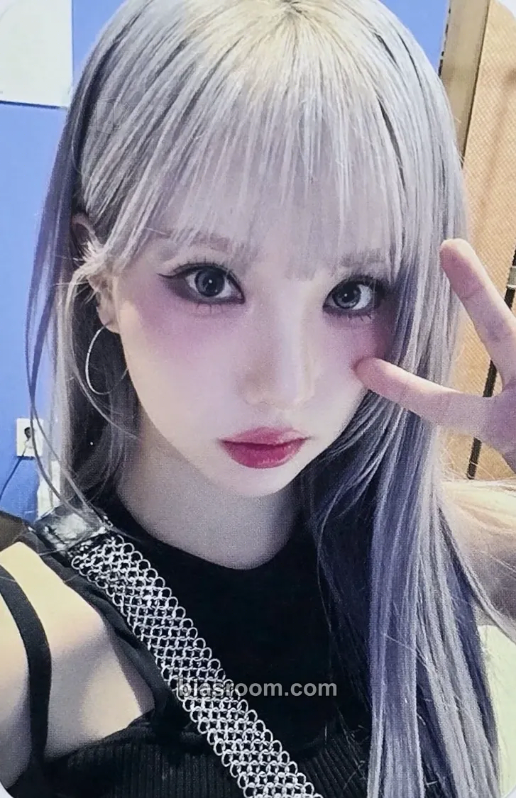 Eunha VOYAGE Photocard - VIVIZ - VIVIZ K-pop photocard