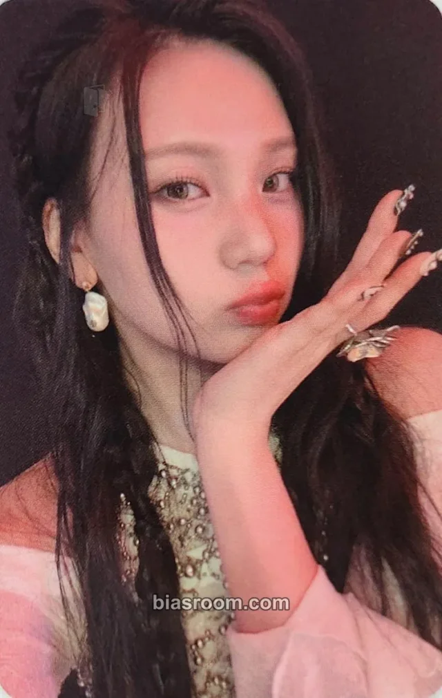 VIVIZ - Umji - VOYAGE Album everline fansign