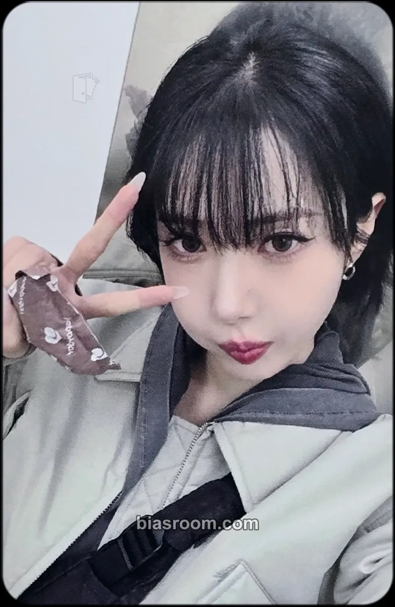 SinB VOYAGE Photocard - VIVIZ - VIVIZ K-pop photocard