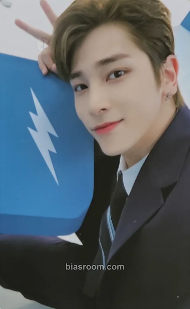 BAE173 - Hangyul - Intersection : Spark  Album album photocard