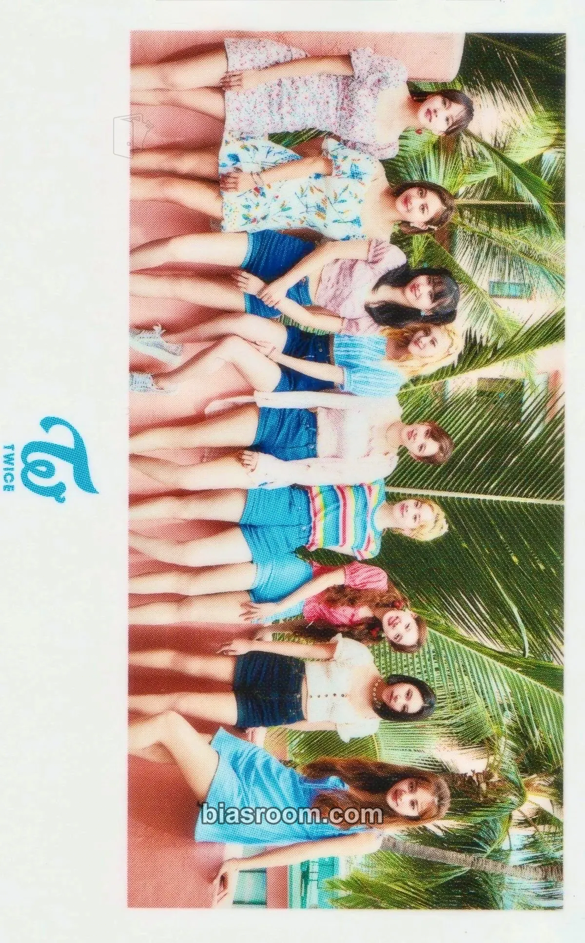 Twaii’s Shop Pop-Up Store Photocard - TWICE - TWICE K-pop photocard