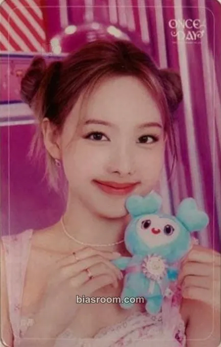 Nayeon ONCE DAY Photocard - TWICE - TWICE K-pop photocard