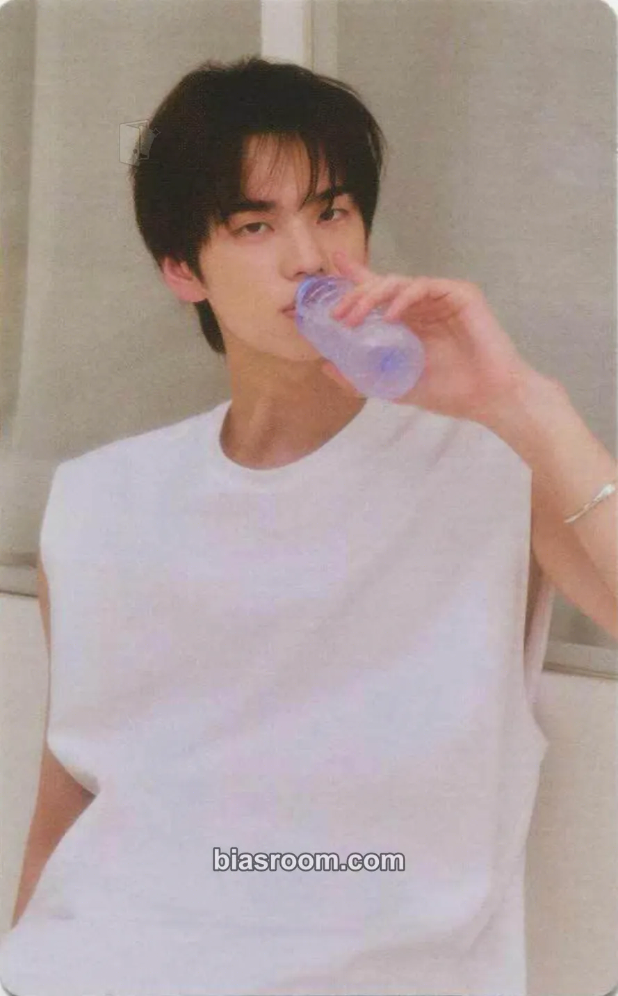 Shinyu SUMMER BEAT! Photocard - TWS - TWS K-pop photocard