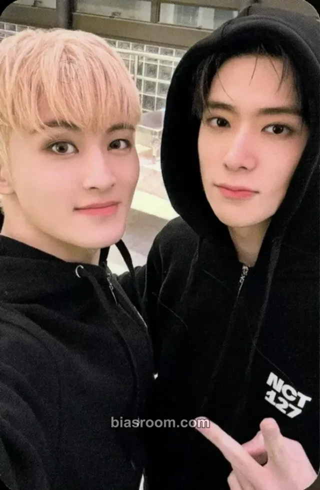 NCT 127 - Jungwoo & Johnny - Neo City: The UNITY (3rd NCT127 Tour) Event japan mumo
