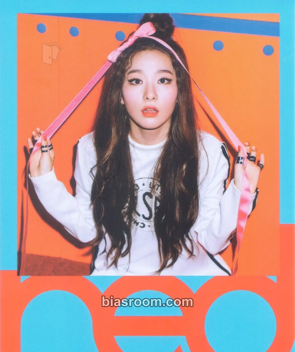 Seulgi The Red Photocard - Red Velvet - Red Velvet K-pop photocard