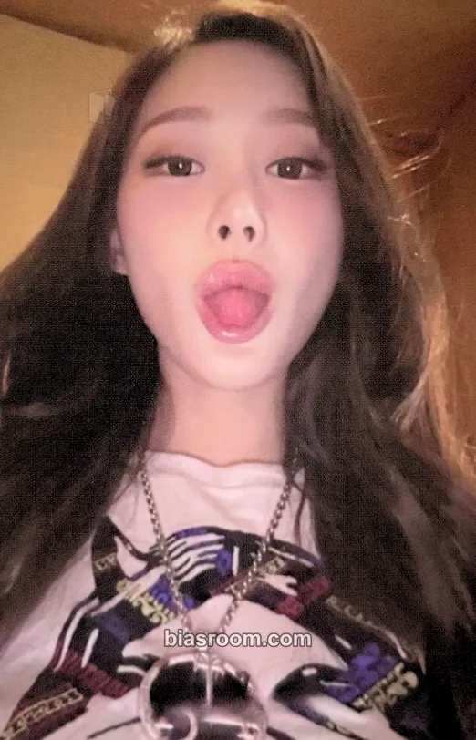 Giselle Rich Man Photocard - aespa - aespa K-pop photocard