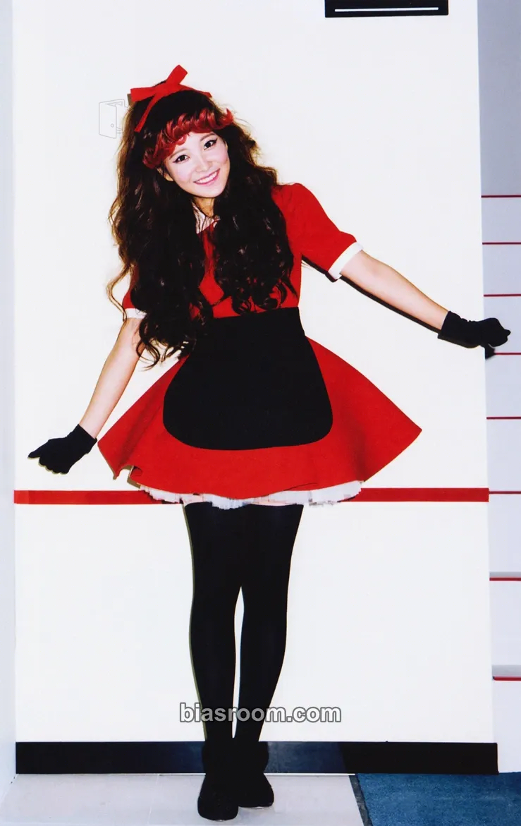 Yeri The Red Photocard - Red Velvet - Red Velvet K-pop photocard