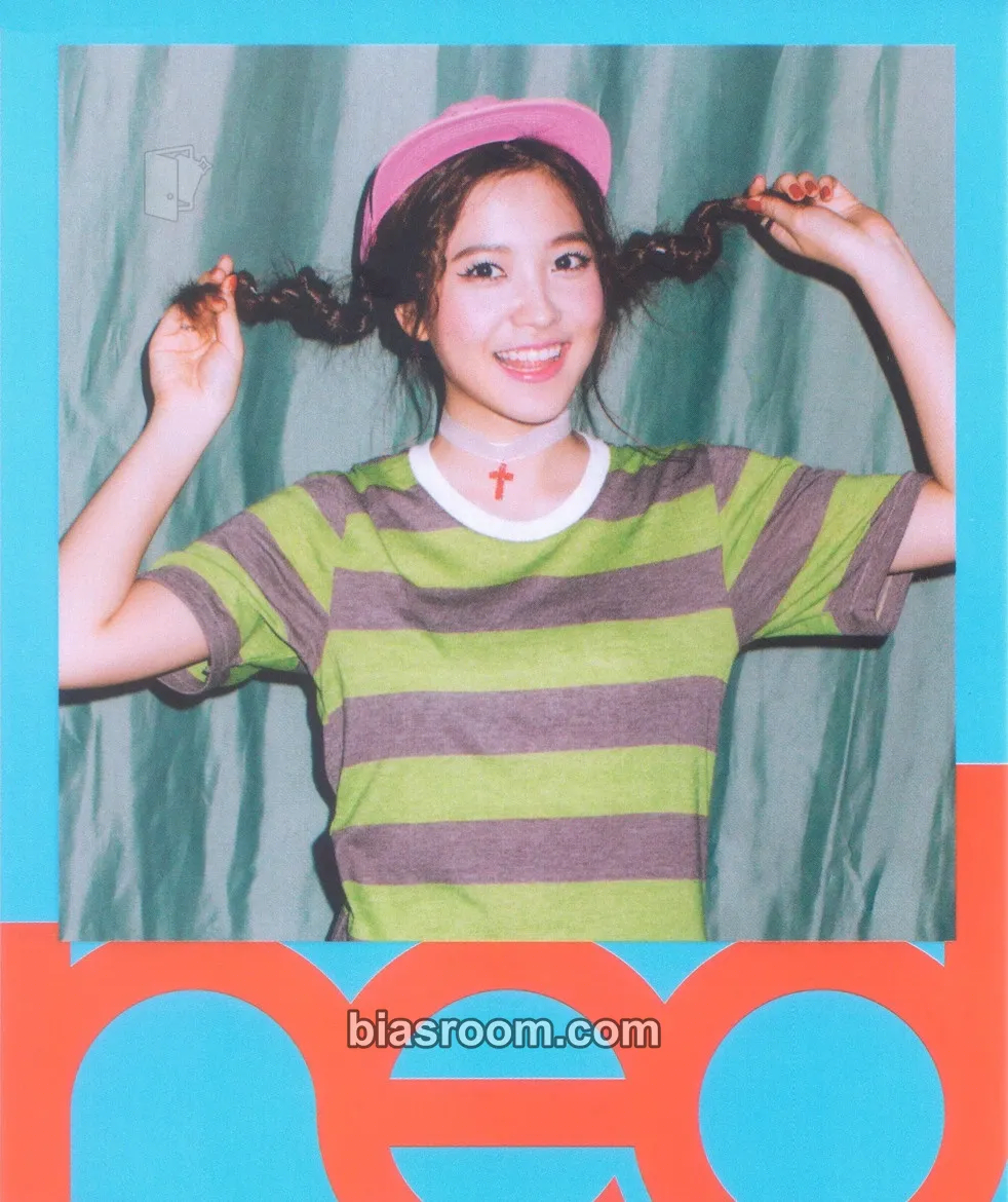 Yeri The Red Photocard - Red Velvet - Red Velvet K-pop photocard