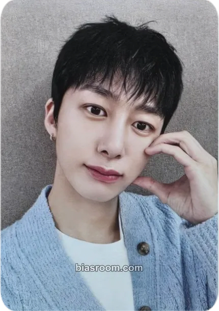 Hyungwon Hyungwon Fan Event <형원의 온실 (Wonder Garden)>🌿 Photocard - MONSTA X - MONSTA X K-pop photocard