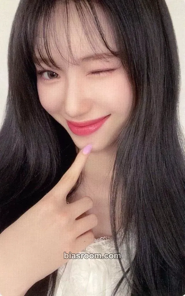 Suyun Fiore Photocard - Rocket Punch - Rocket Punch K-pop photocard