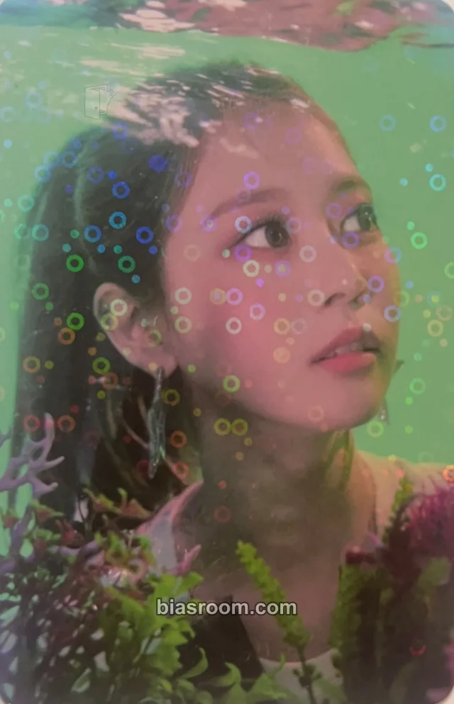 Cherry Bullet - Bora - Cherry Wish Album album photocard fascinate version holographic (hologram)