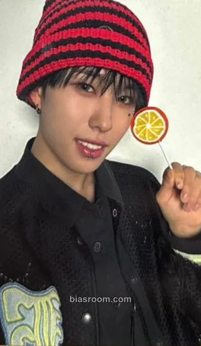 Hyui One Bite Photocard - NEXZ - NEXZ K-pop photocard