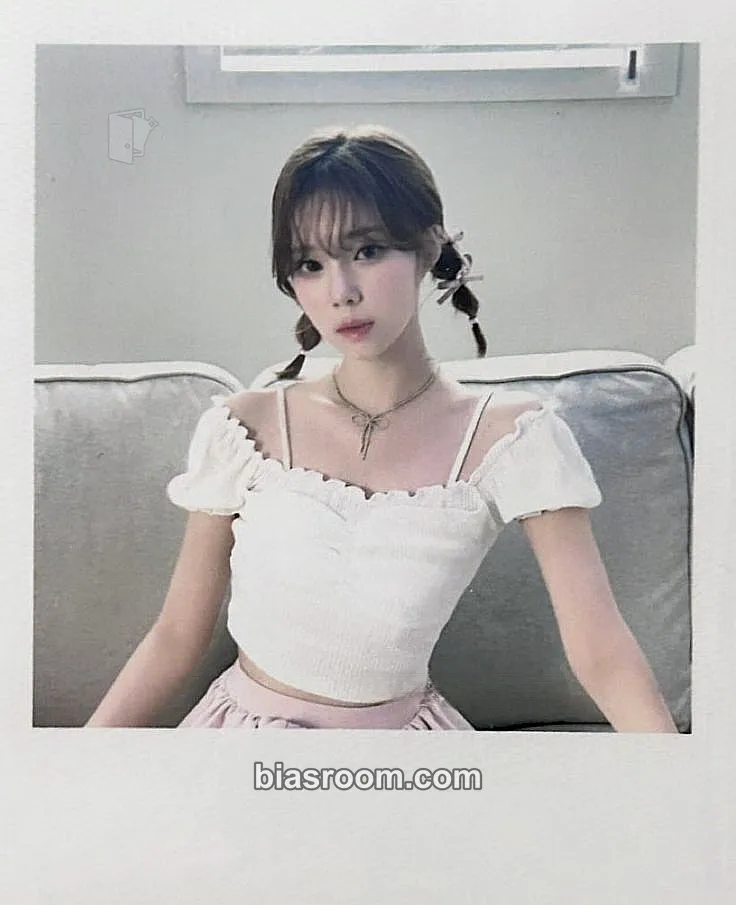 Winter Season's Greetings (2024) Photocard - aespa - aespa K-pop photocard