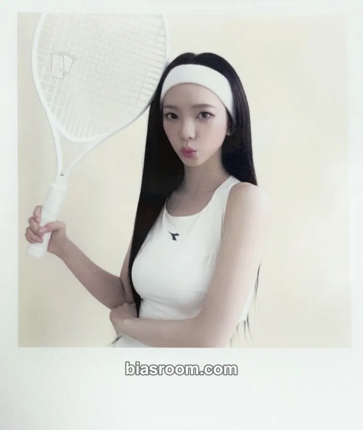 Karina Season's Greetings (2024) Photocard - aespa - aespa K-pop photocard