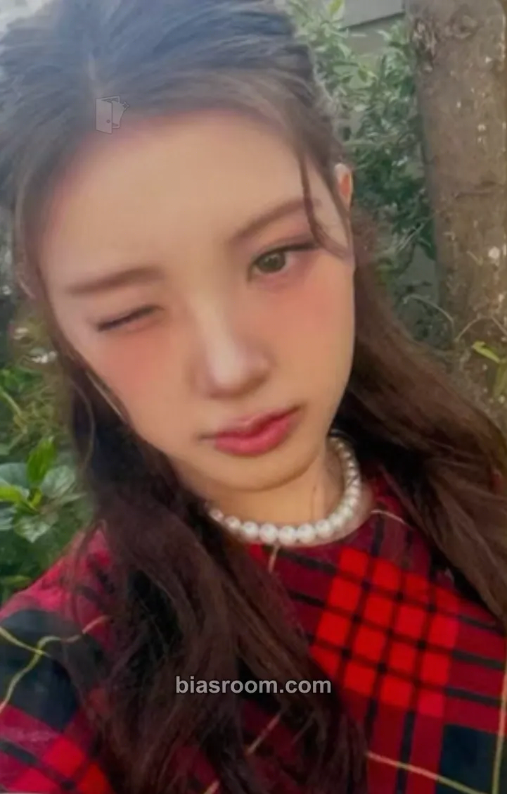 Yihyun After Cry Photocard - Baby DONT Cry - Baby DONT Cry K-pop photocard