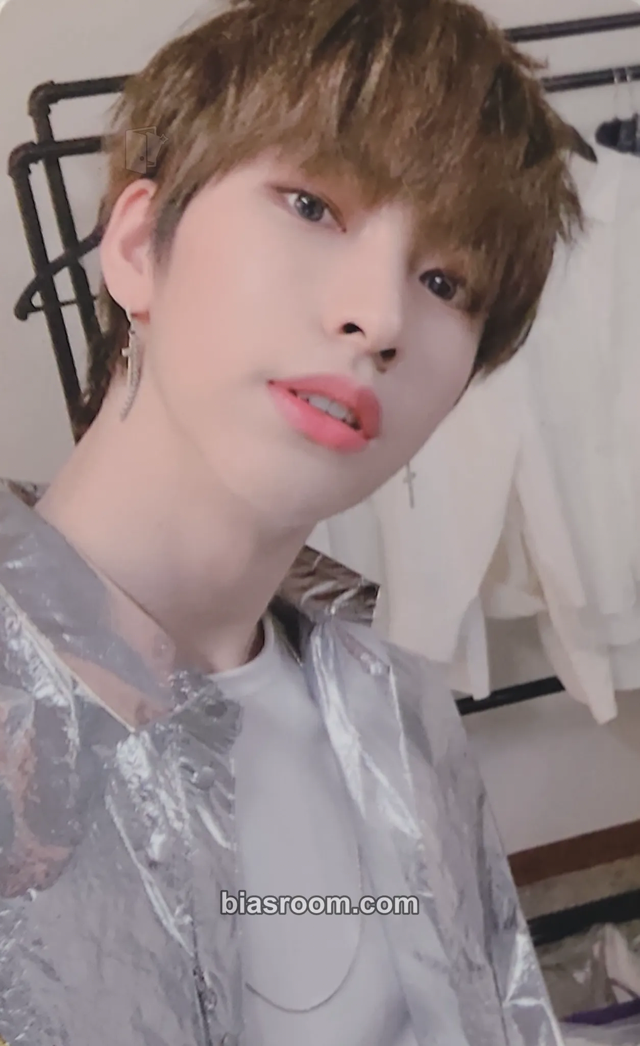 Nine dot point jump Photocard - OnlyOneOf - OnlyOneOf K-pop photocard