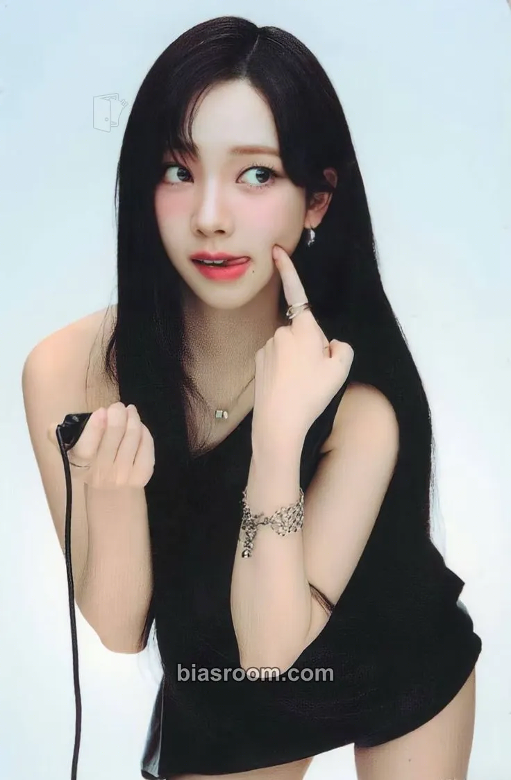 Karina SYNK : PARALLEL LINE Photocard - aespa - aespa K-pop photocard