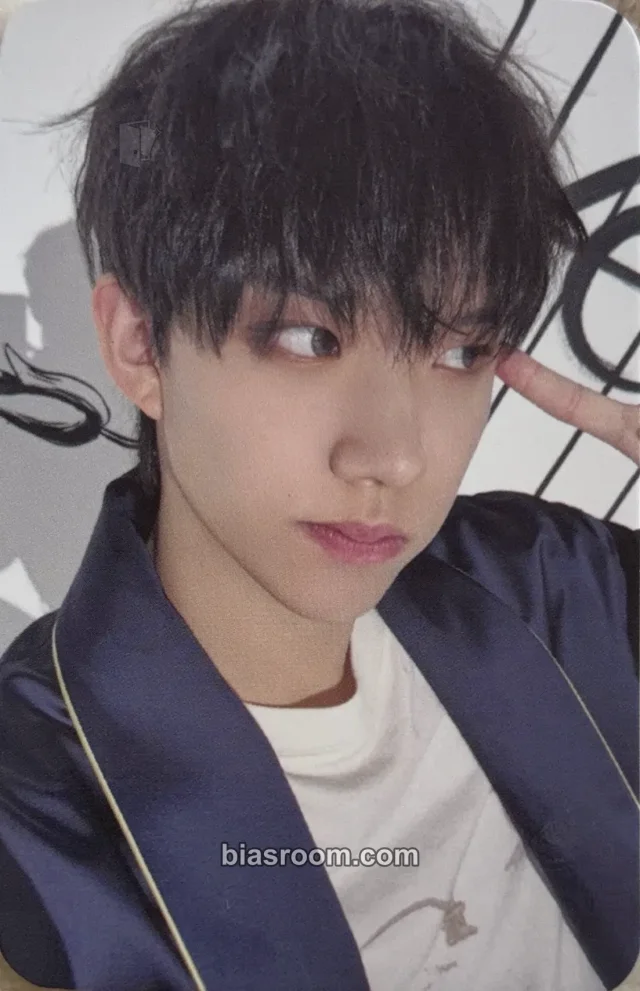 ARrC - Hyunmin - AR^C Album album photocard white version