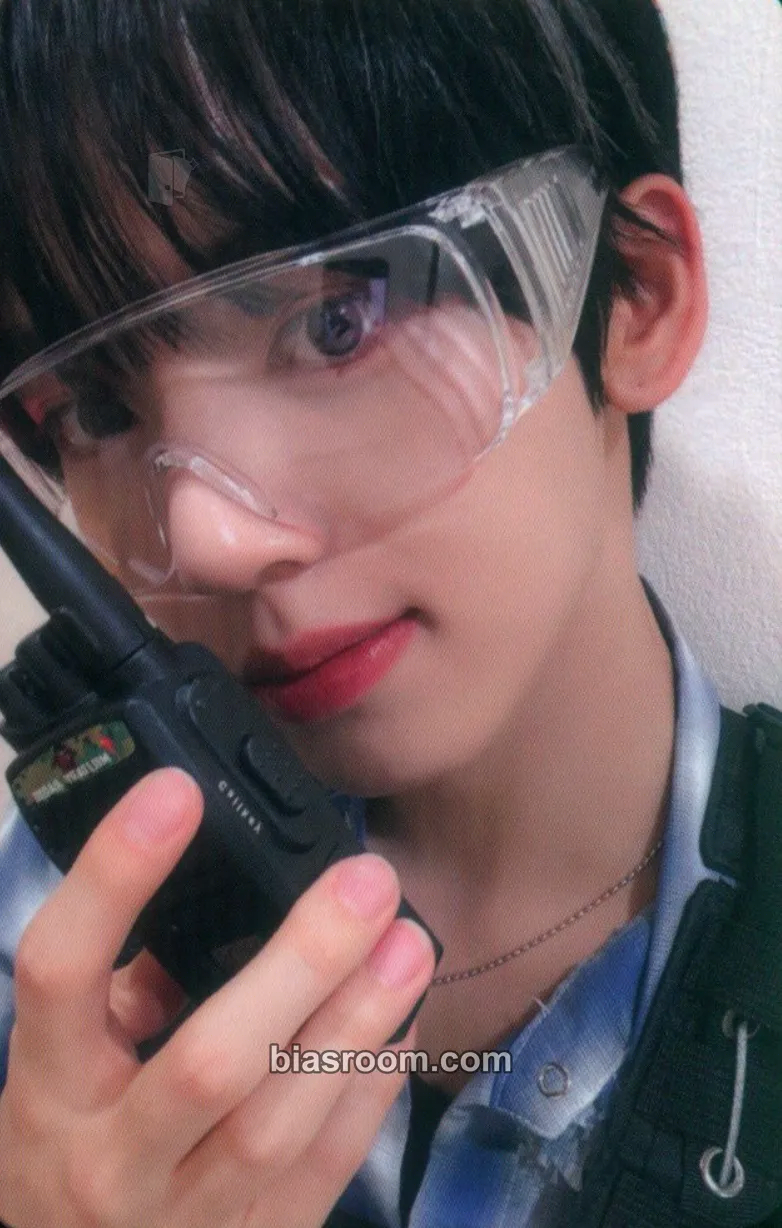 Yujin You Had Me at Hello Photocard - ZEROBASEONE - ZEROBASEONE K-pop photocard