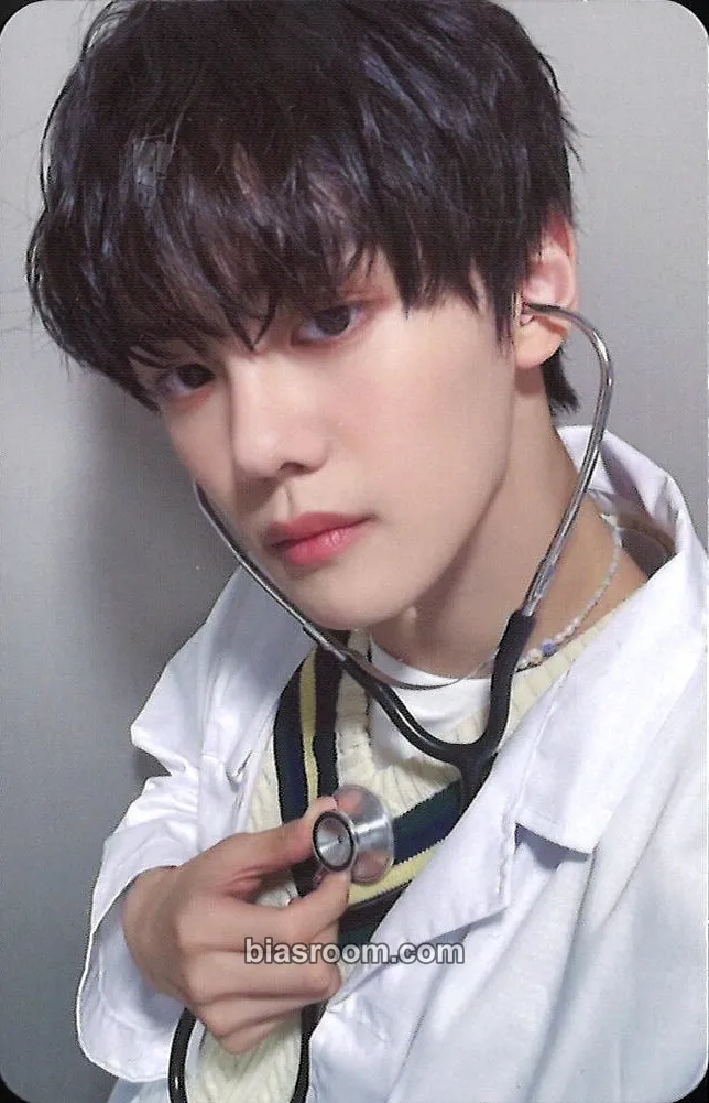 Gyuvin You Had Me at Hello Photocard - ZEROBASEONE - ZEROBASEONE K-pop photocard