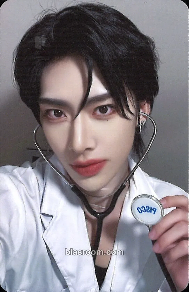 Ricky You Had Me at Hello Photocard - ZEROBASEONE - ZEROBASEONE K-pop photocard