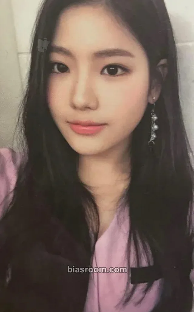 gugudan - Hyeyeon - Act 2: Narcissus Album album photocard