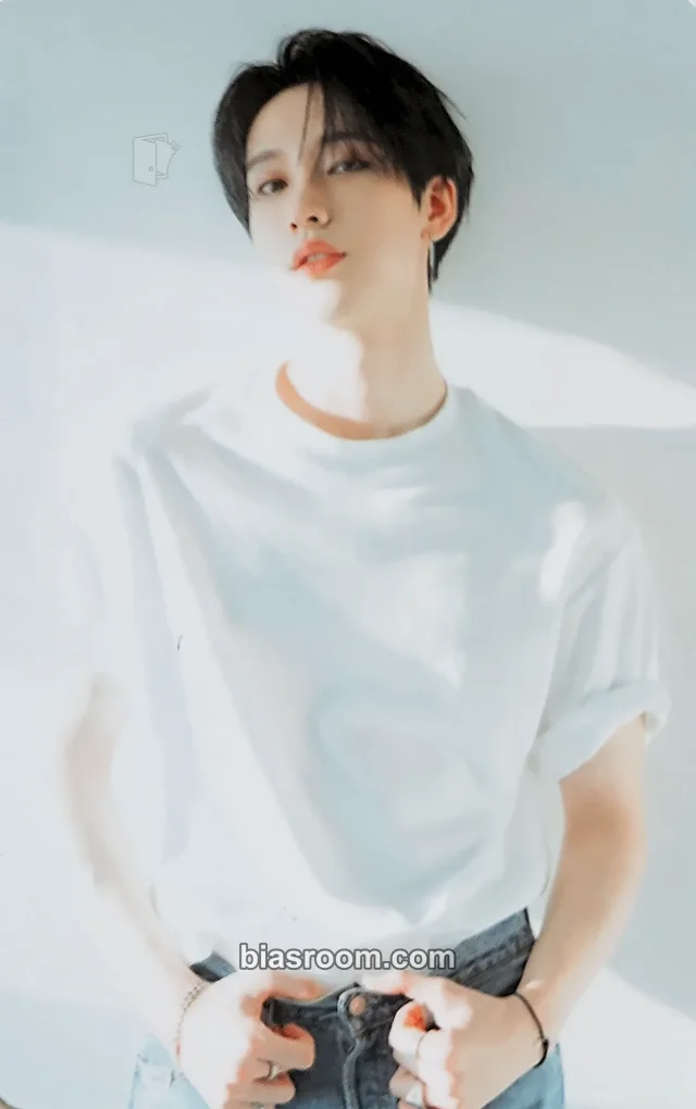 OnlyOneOf - Nine - Instinct Pt 1 Album album photocard