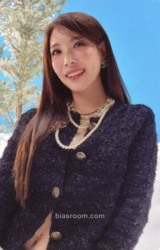 BoA 2022 Winter SMTOWN: SMCU PALACE Photocard - BoA K-pop photocard
