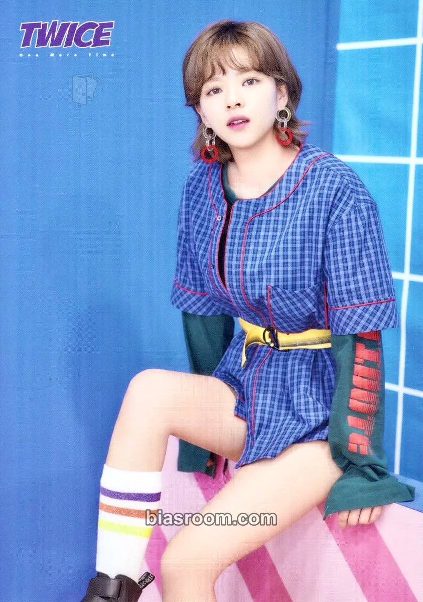 Jeongyeon One More Time Photocard - TWICE - TWICE K-pop photocard