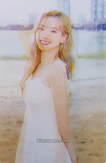 Dahyun Twaii’s Shop Pop-Up Store Photocard - TWICE - TWICE K-pop photocard