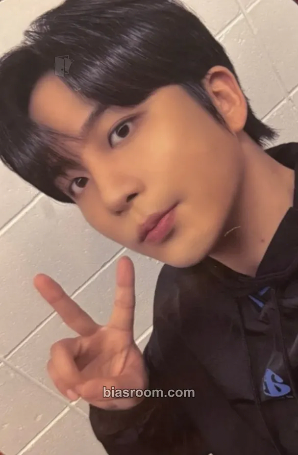 Jongho Wonderwall Merchline Photocard - ATEEZ - ATEEZ K-pop photocard