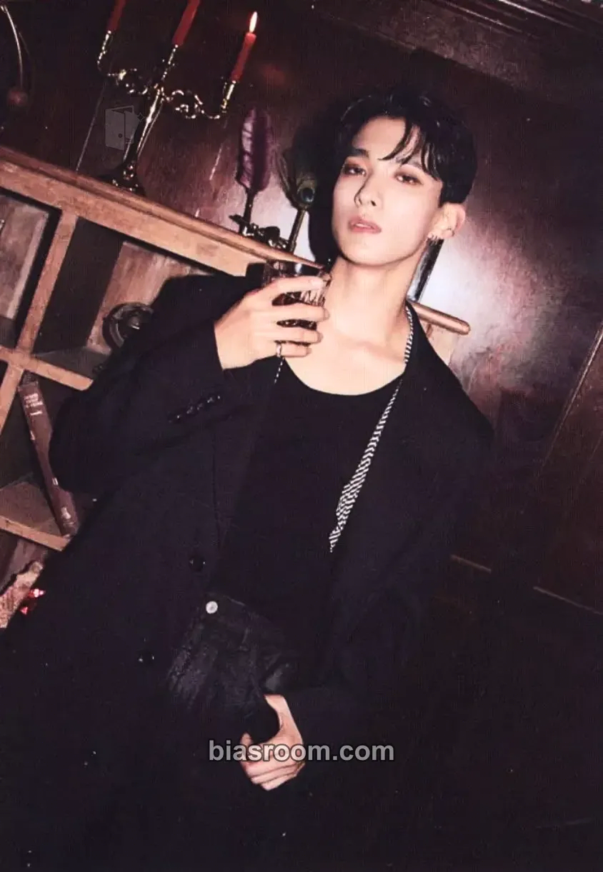 DK 2023 Season's Greetings Photocard - SEVENTEEN - SEVENTEEN K-pop photocard