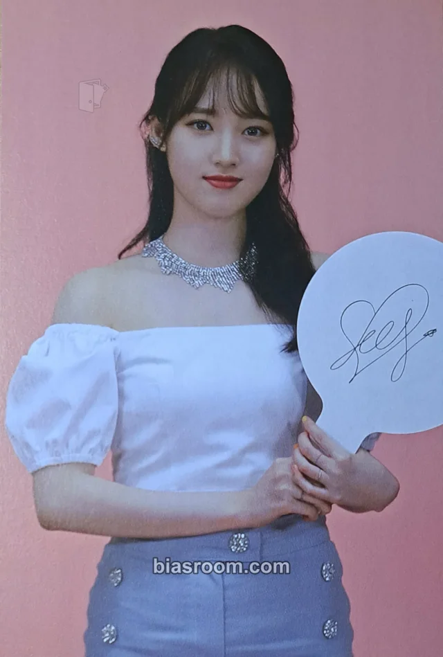 Weki Meki - Sei - KCON:TACT 4U Event postcard set merch AR postcard