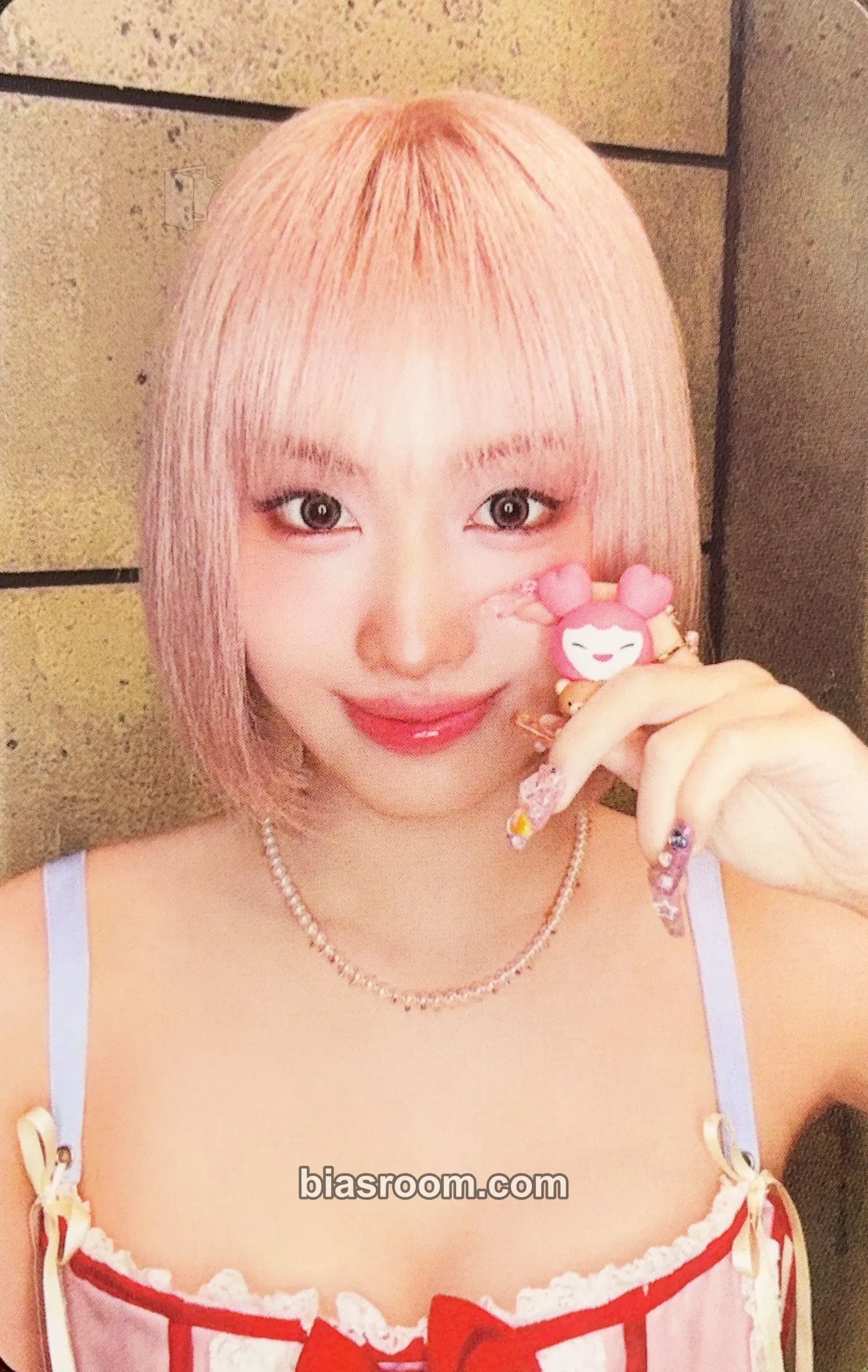 Momo PLAY Photocard - TWICE - TWICE K-pop photocard