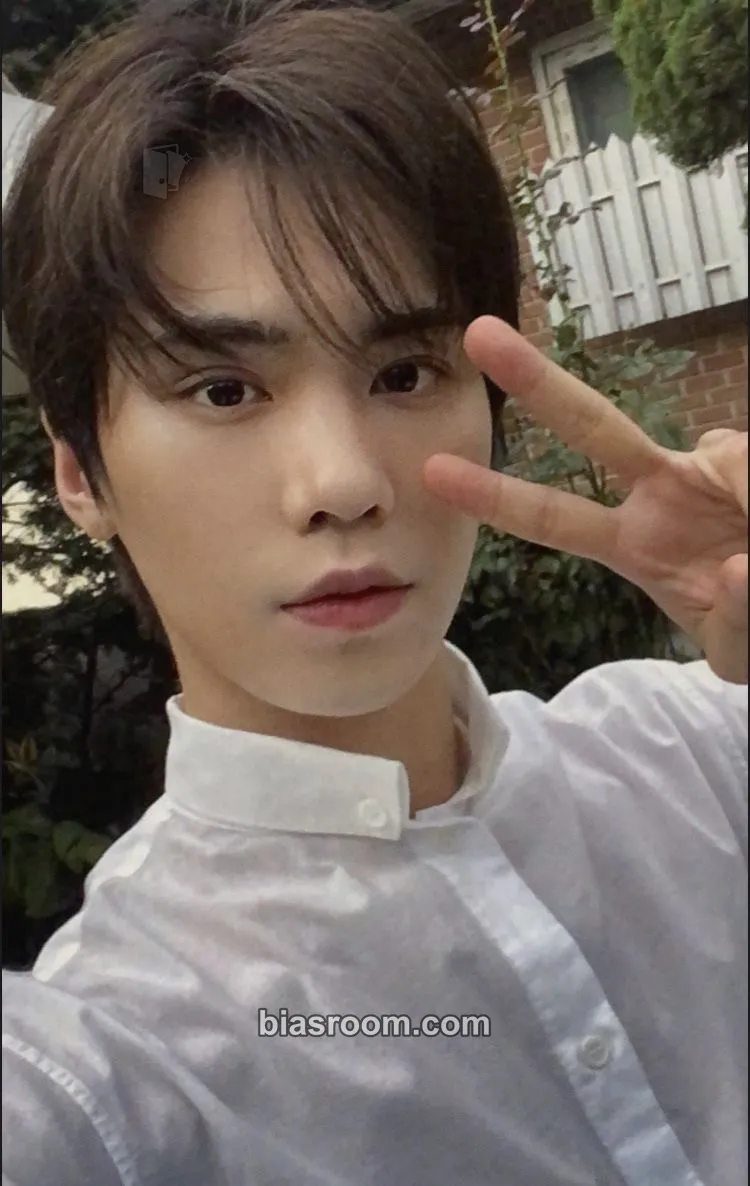 Rocky 2022 Season’s Greetings Photocard - ASTRO - ASTRO K-pop photocard
