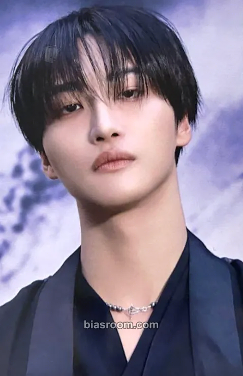 Seonghwa GOLDEN HOUR : Part.4 Photocard - ATEEZ - ATEEZ K-pop photocard