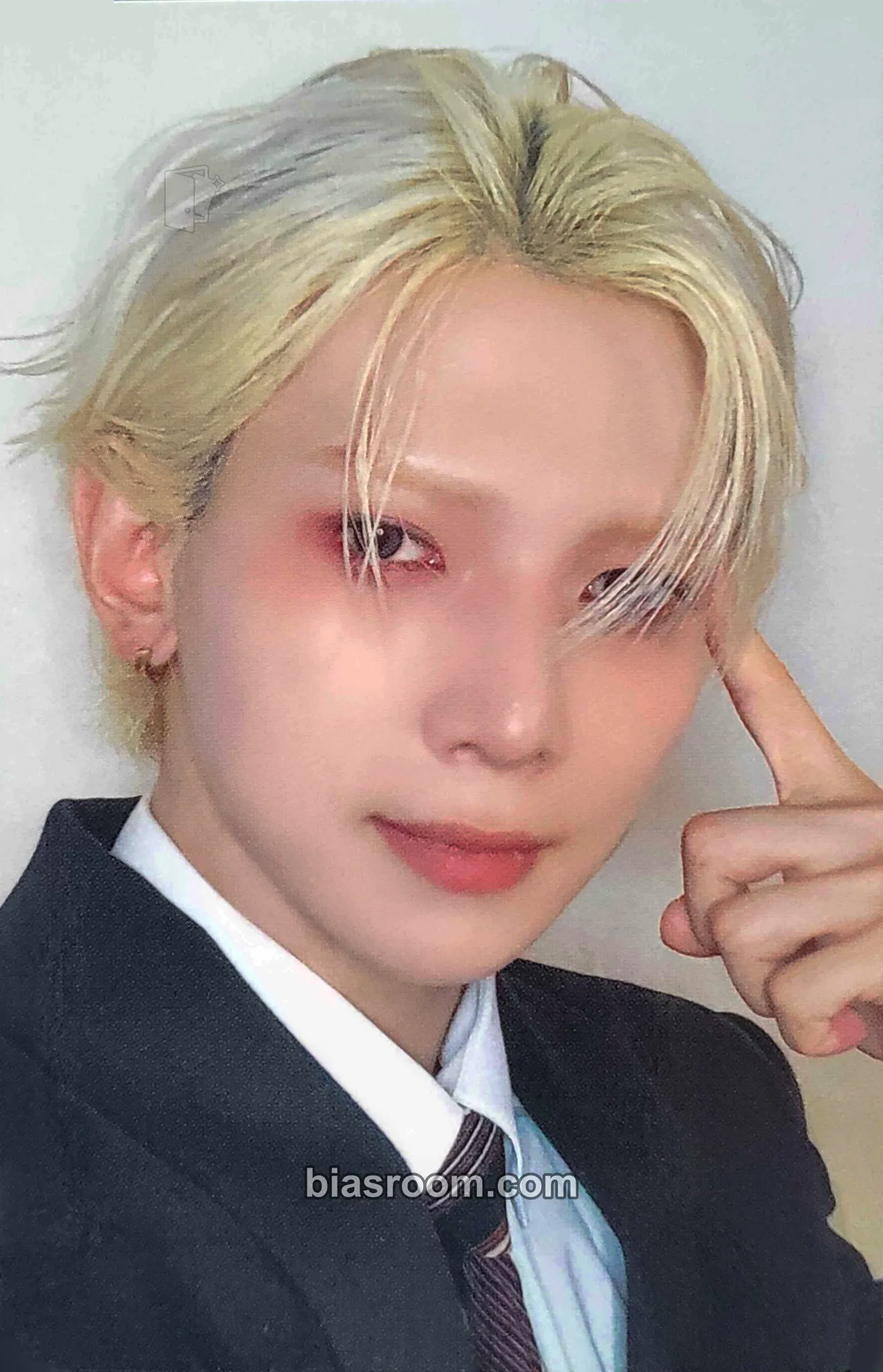 Yeosang GOLDEN HOUR : Part.4 Photocard - ATEEZ - ATEEZ K-pop photocard