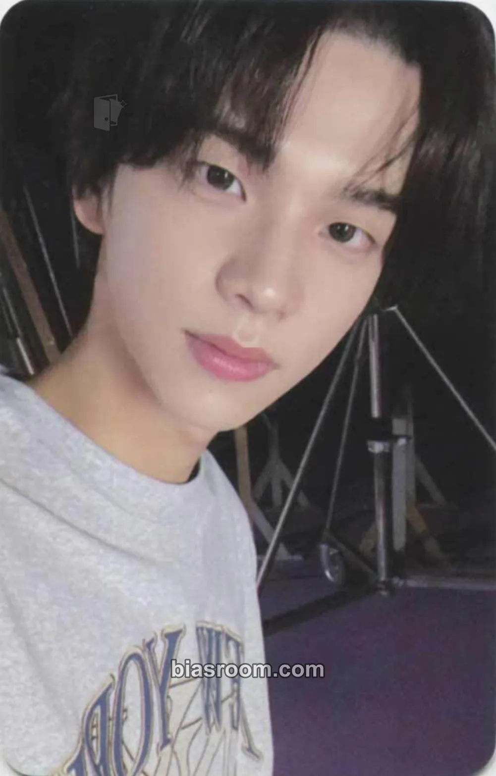 Shinyu Sparkling Blue Photocard - TWS - TWS K-pop photocard