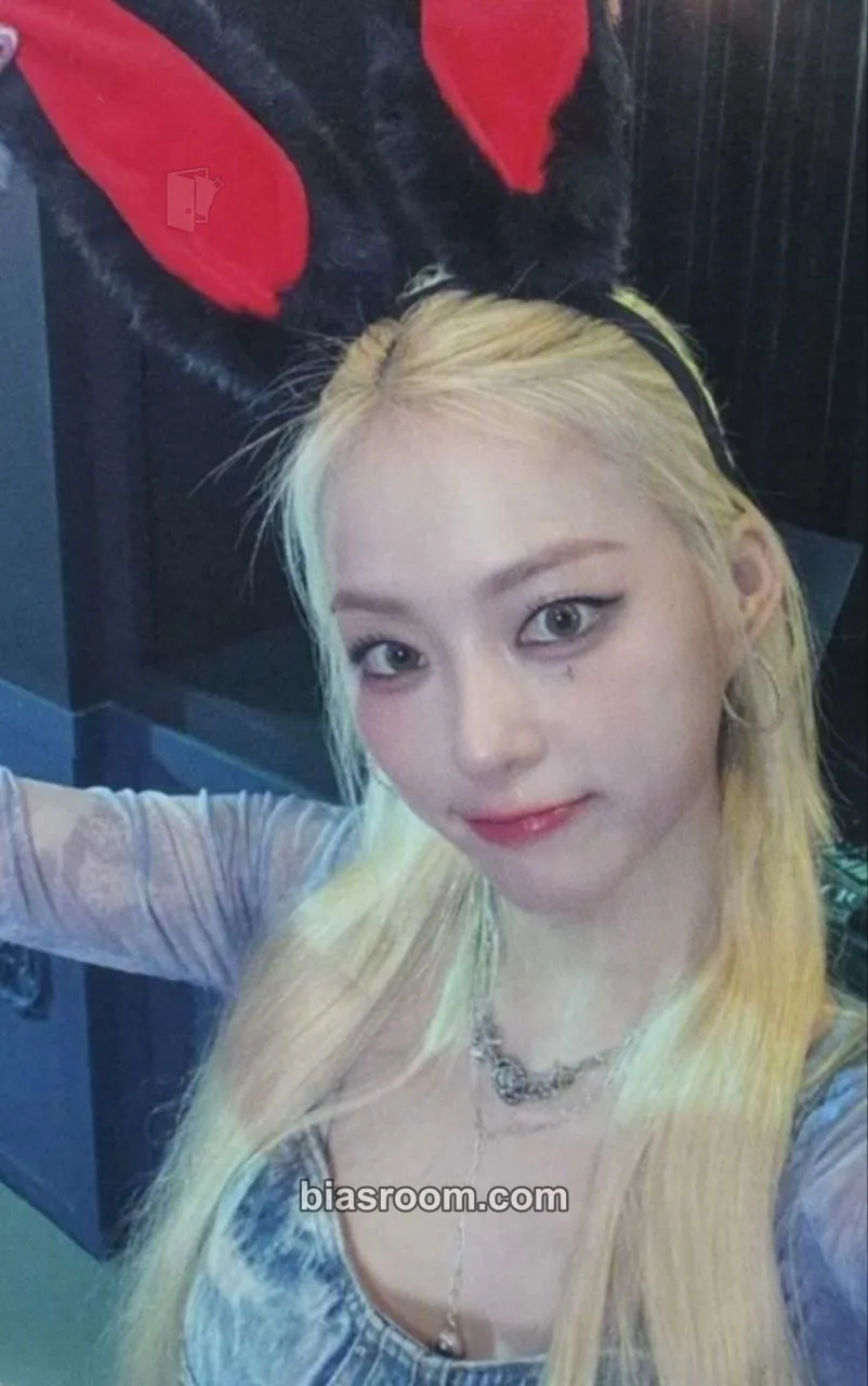 Yeeun 7+Up Photocard - EL7Z UP - EL7Z UP K-pop photocard