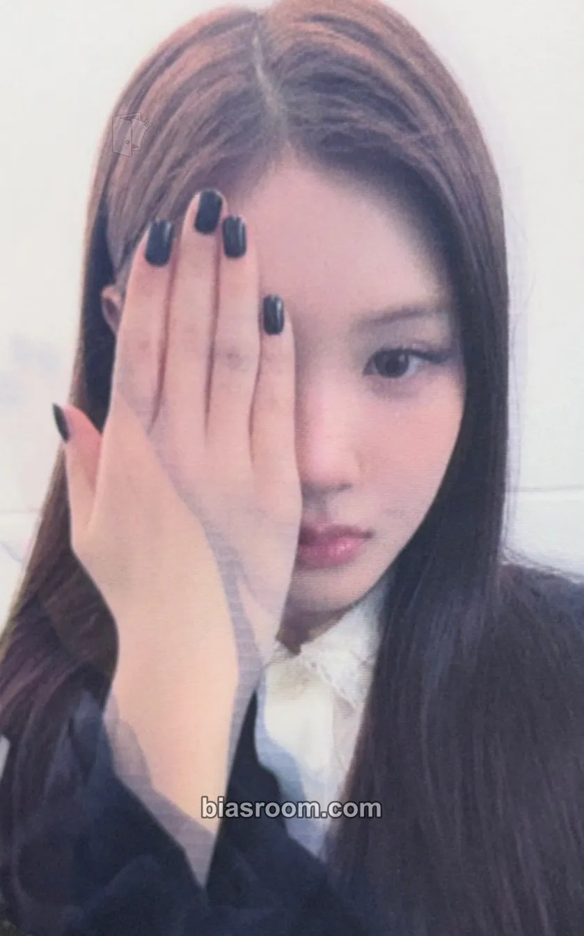 Yihyun After Cry Photocard - Baby DONT Cry - Baby DONT Cry K-pop photocard